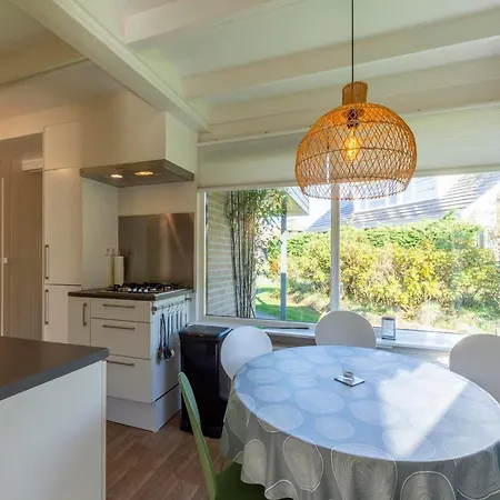 In Sint Maartenszee Near * Sint Maartensvlotbrug