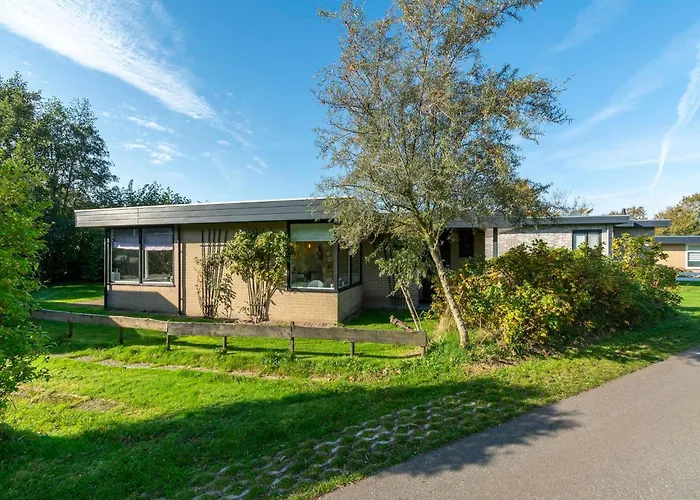 In Sint Maartenszee Near Sint Maartensvlotbrug