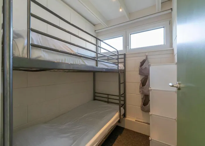 In Sint Maartenszee Near * Sint Maartensvlotbrug